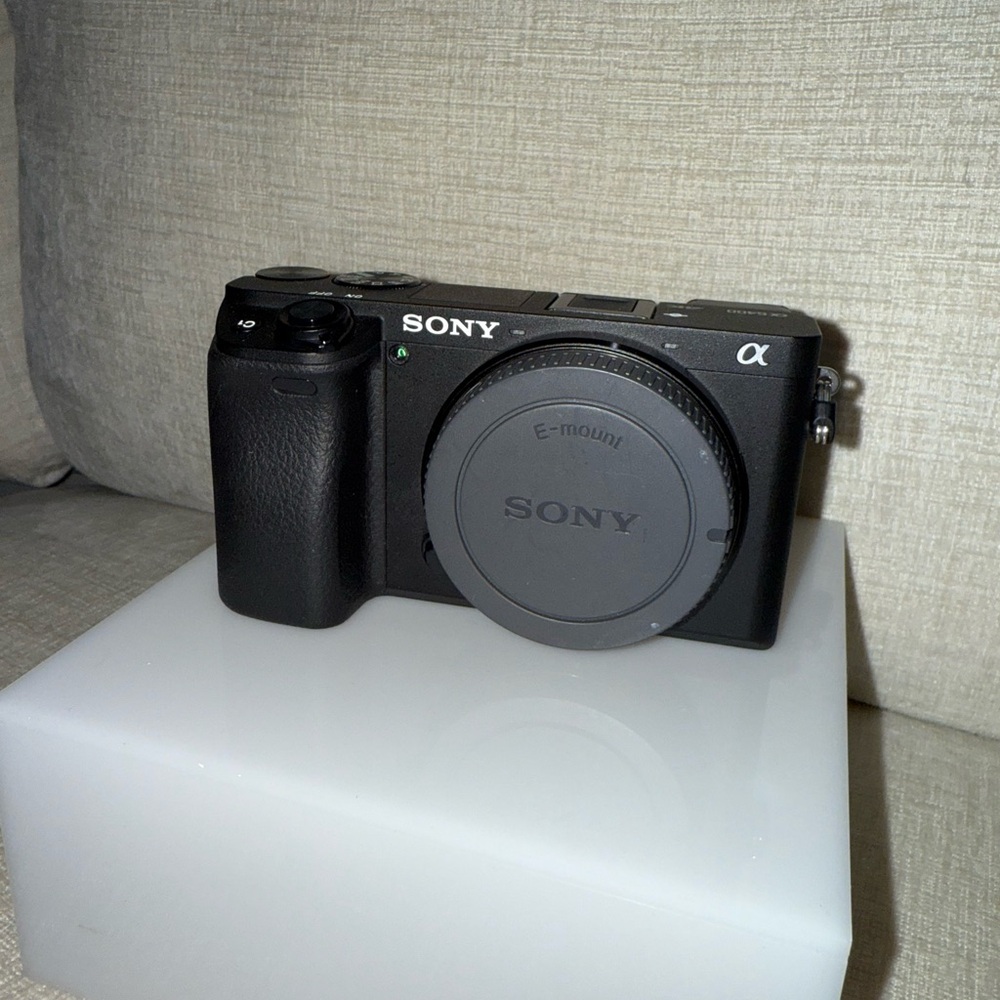 Sony A6400 Camera